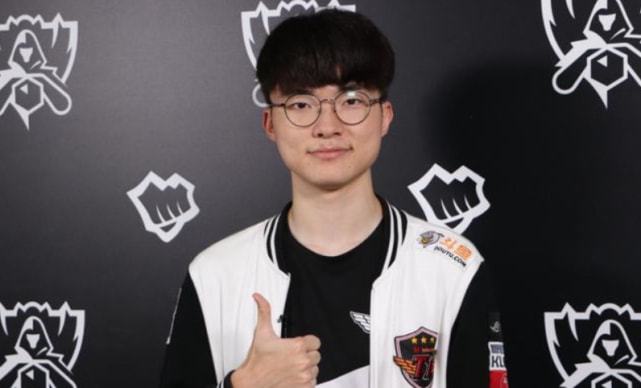 边路突击 边路突击